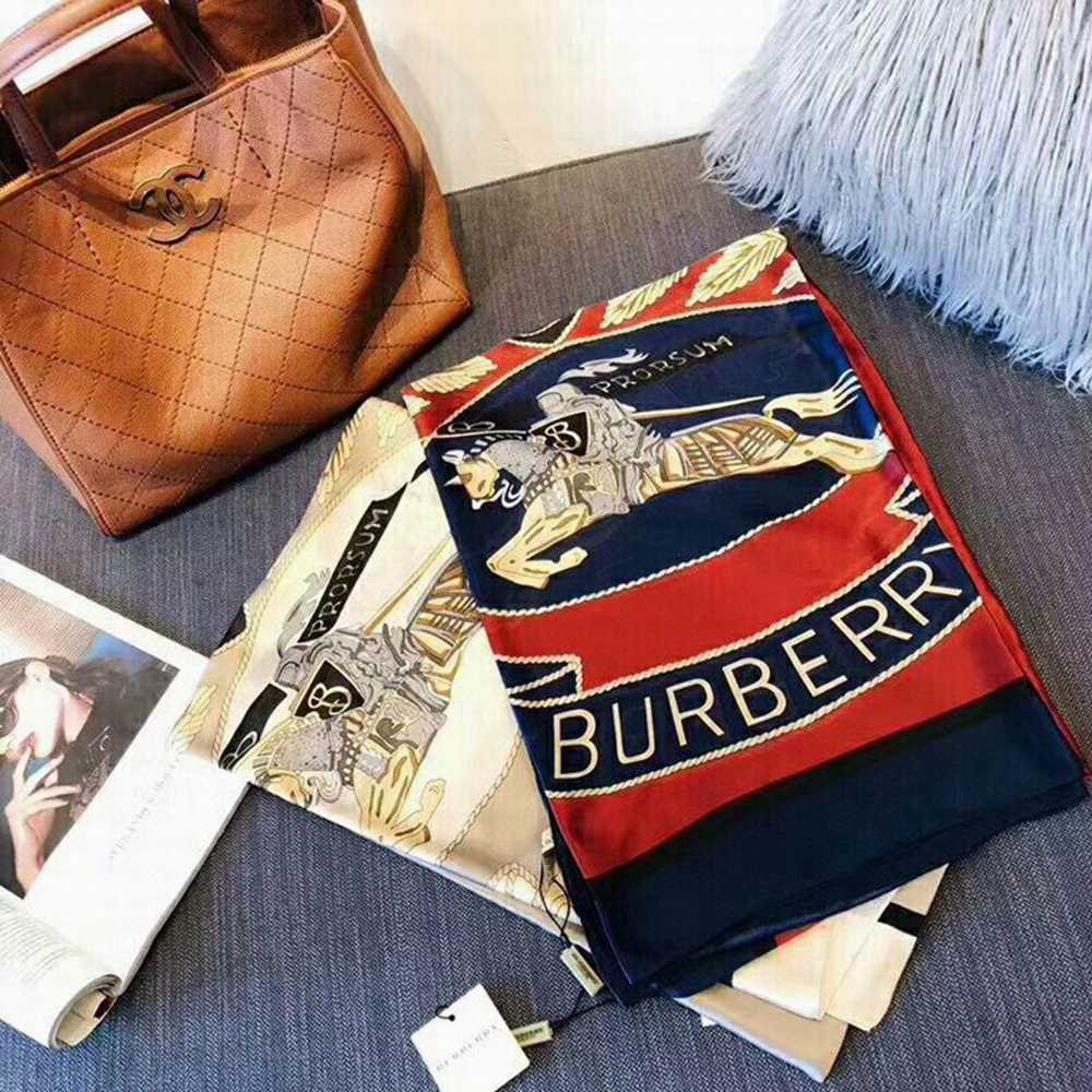 B**rry scarf